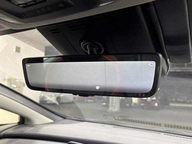 TOYOTA PRIUS 2023 Image 31