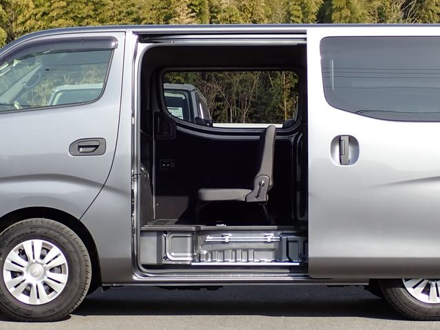 NISSAN CARAVAN VAN 2WD 2022 Image 31