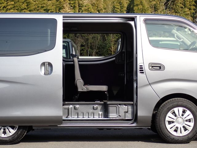 NISSAN CARAVAN VAN 2WD 2022 Image 31