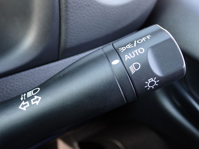 NISSAN CARAVAN VAN 2WD 2022 Image 31