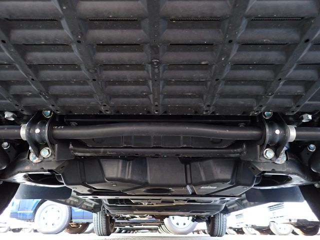 NISSAN CARAVAN VAN 2WD 2022 Image 31