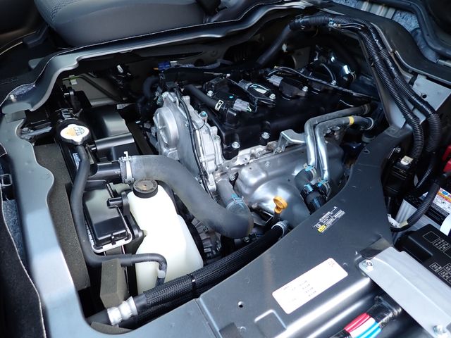 NISSAN CARAVAN VAN 2WD 2022 Image 31