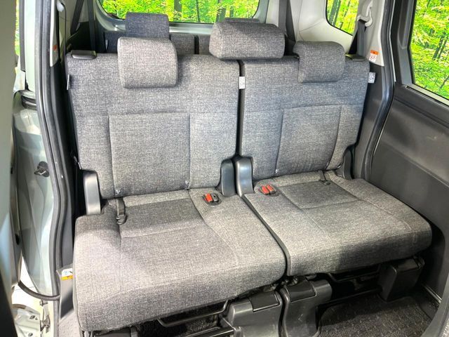 TOYOTA SIENTA HYBRID 2023 Image 31