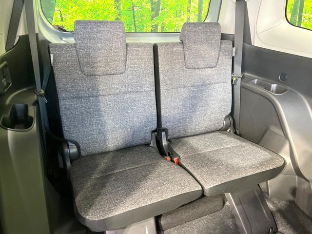 TOYOTA SIENTA HYBRID 2023 Image 31