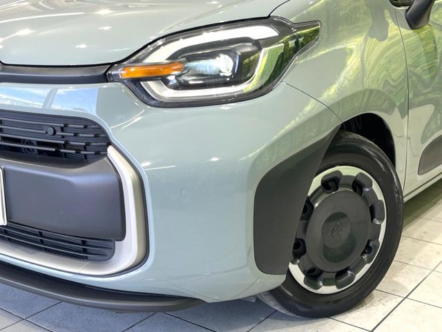 TOYOTA SIENTA HYBRID 2023 Image 31