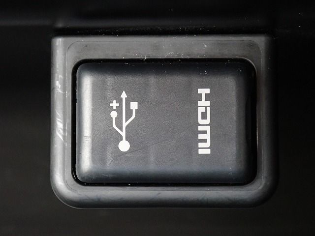 TOYOTA HIACE VAN 1.15T 2WD 2022 Image 31