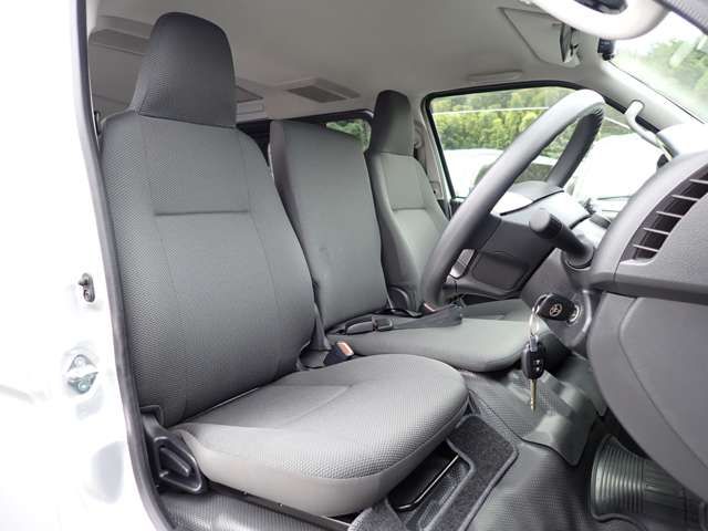 TOYOTA HIACE VAN 1.15T 2WD 2022 Image 31