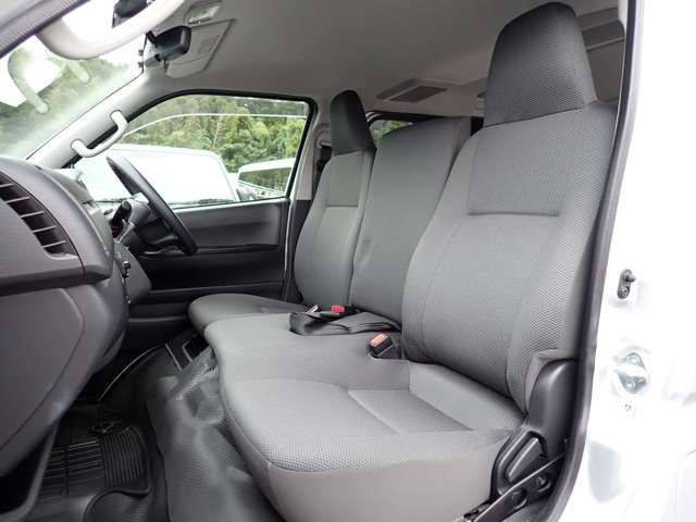 TOYOTA HIACE VAN 1.15T 2WD 2022 Image 31