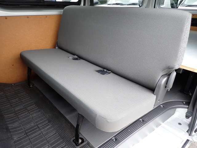 TOYOTA HIACE VAN 1.15T 2WD 2022 Image 31