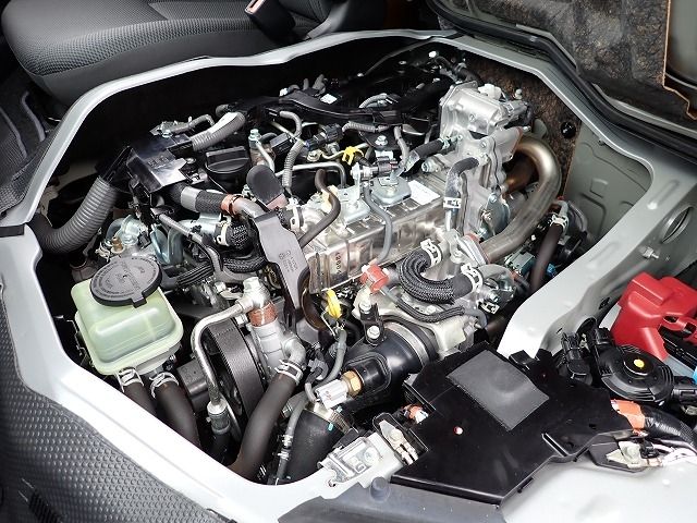 TOYOTA HIACE VAN 1.15T 2WD 2022 Image 31