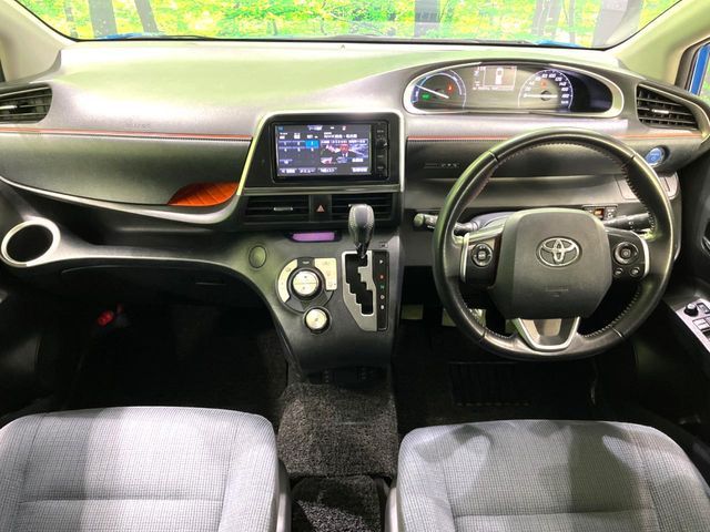 TOYOTA SIENTA HYBRID 2015 Image 31