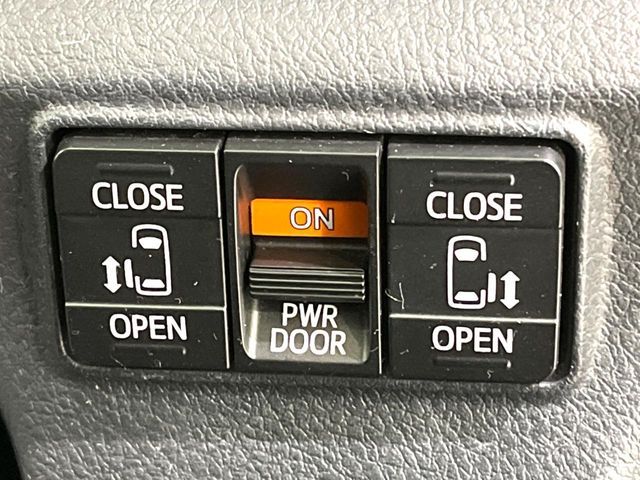 TOYOTA SIENTA HYBRID 2015 Image 31