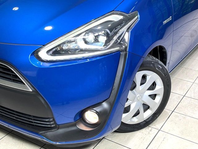 TOYOTA SIENTA HYBRID 2015 Image 31