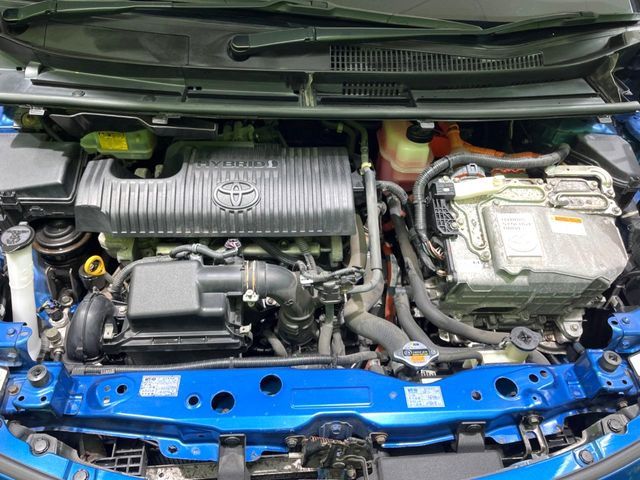 TOYOTA SIENTA HYBRID 2015 Image 31