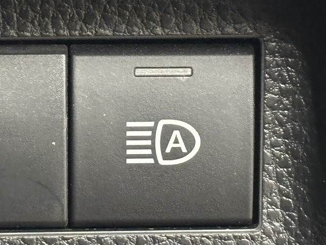 TOYOTA RAV4 4WD 2023 Image 31