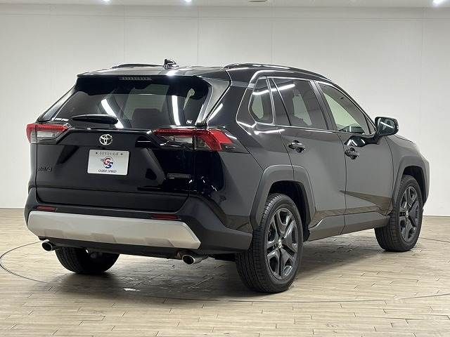 TOYOTA RAV4 4WD 2023 Image 31