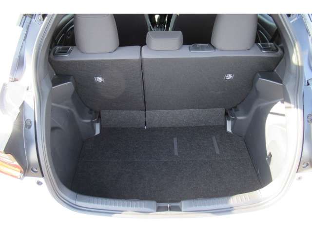 TOYOTA YARIS HYBRID 2020 Image 31