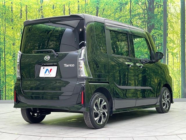 DAIHATSU TANTO CUSTOM 2023 Image 31