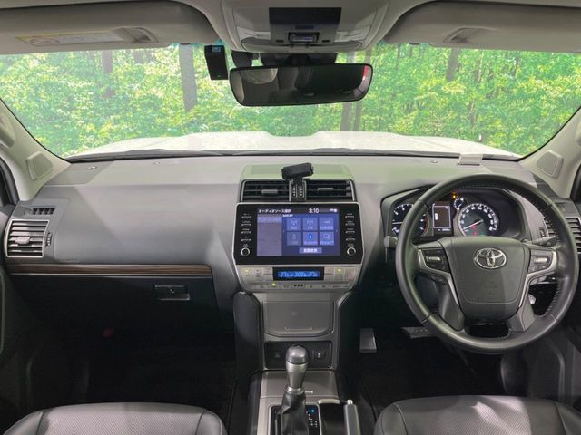 TOYOTA LANDCRUISER PRADO 2023 Image 31