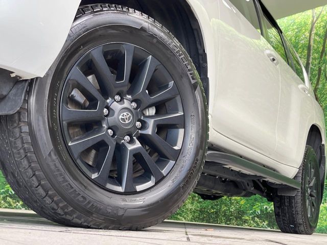 TOYOTA LANDCRUISER PRADO 2023 Image 31