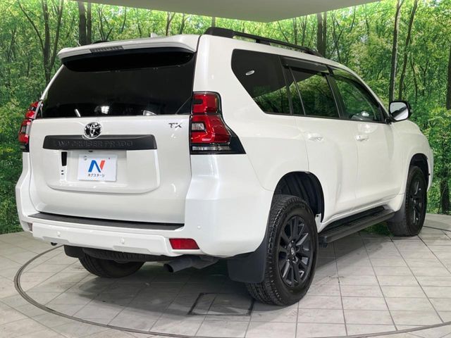 TOYOTA LANDCRUISER PRADO 2023 Image 31