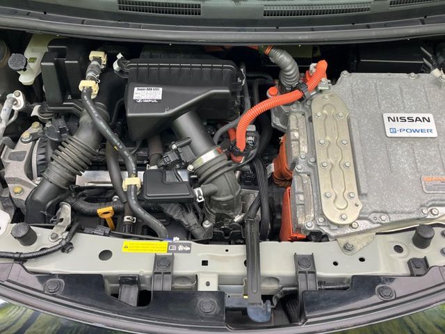 NISSAN NOTE 2017 Image 31