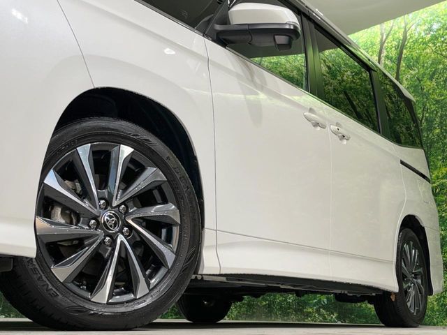 TOYOTA VOXY 2023 Image 31