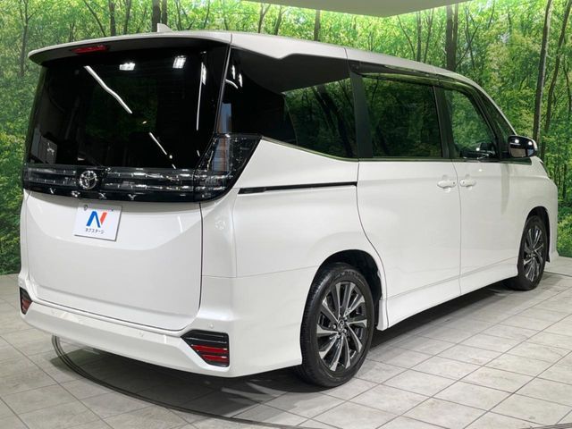 TOYOTA VOXY 2023 Image 31