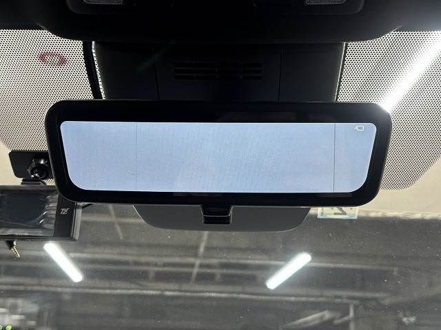 TOYOTA VOXY HYBRID 2023 Image 31