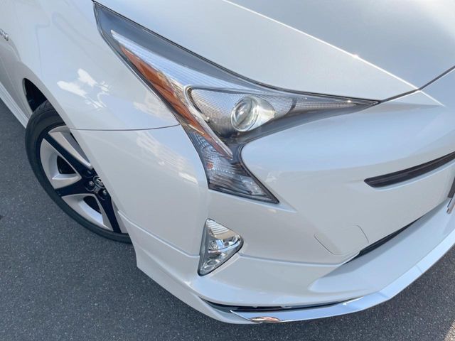 TOYOTA PRIUS 2017 Image 31