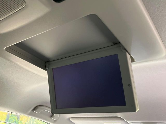 NISSAN ELGRAND 2014 Image 31