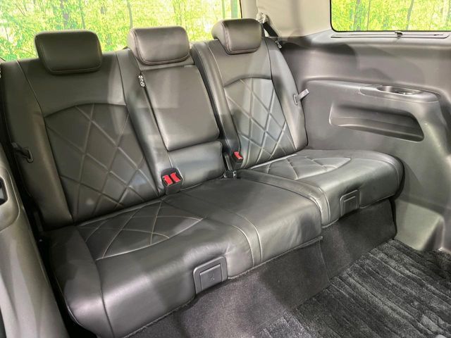 NISSAN ELGRAND 2014 Image 31