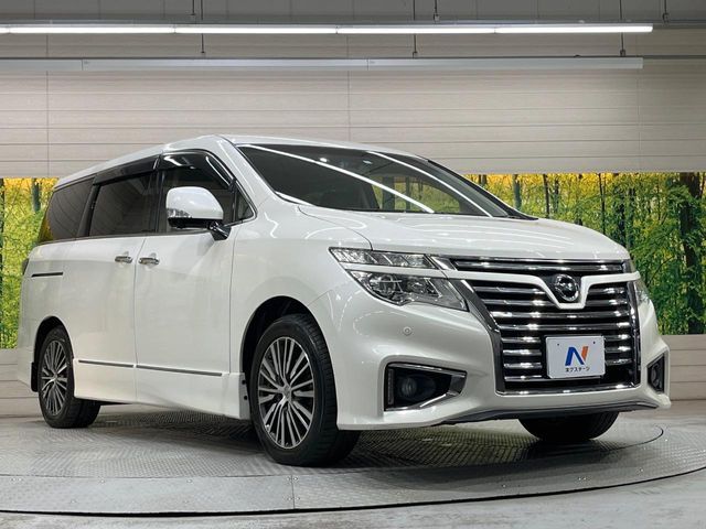 NISSAN ELGRAND 2014 Image 31