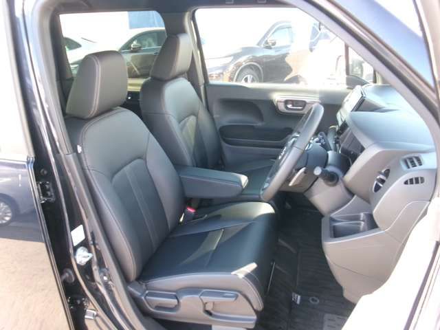 HONDA N-WGN CUSTOM 2025 Image 31