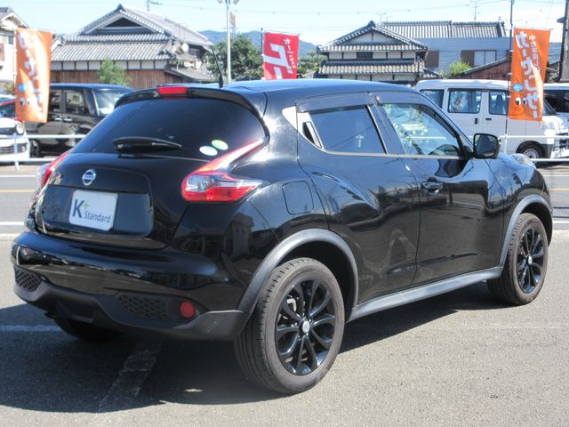 NISSAN JUKE 2017 Image 31