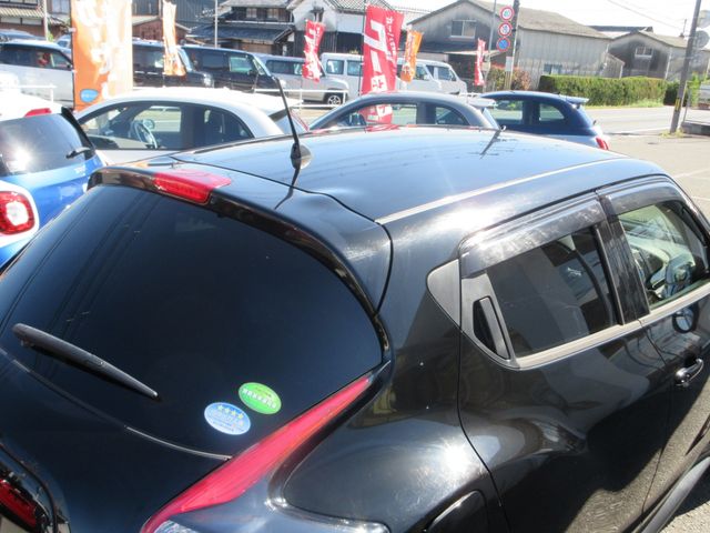 NISSAN JUKE 2017 Image 31