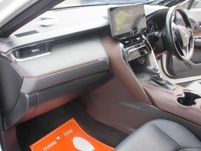 TOYOTA HARRIER 2WD 2020 Image 31