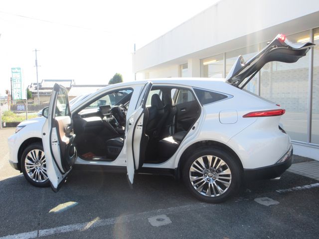 TOYOTA HARRIER 2WD 2020 Image 31