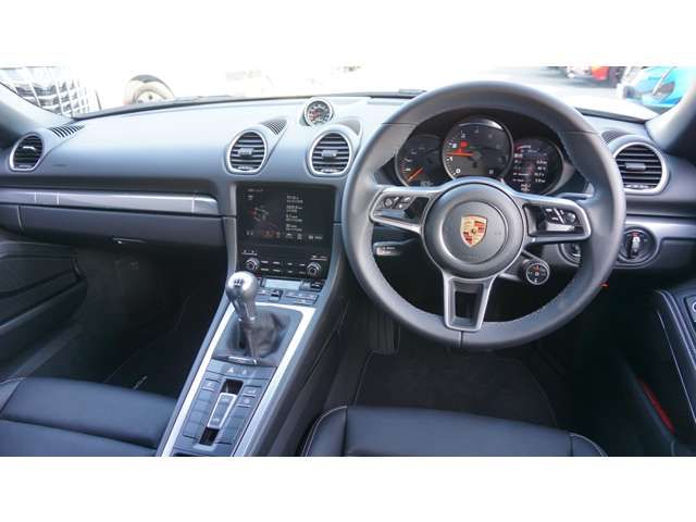 PORSCHE 718BOXSTER 2024 Image 31