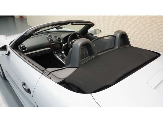 PORSCHE 718BOXSTER 2024 Image 31