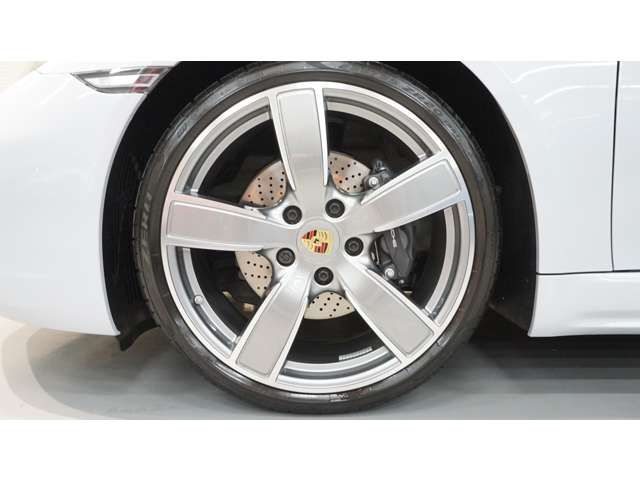 PORSCHE 718BOXSTER 2024 Image 31