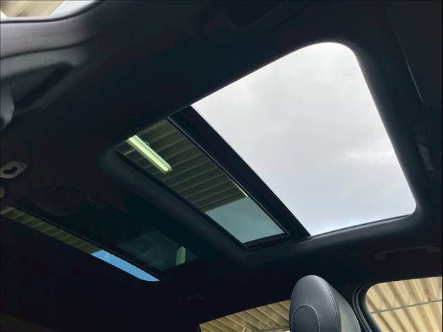 MERCEDES BENZ GLC CL 2019 Image 31