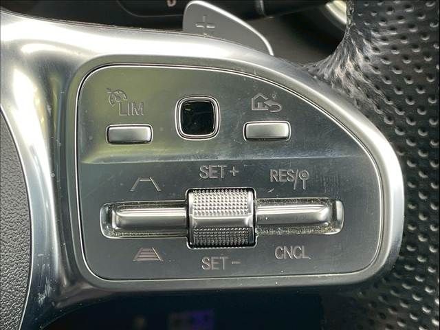 MERCEDES BENZ GLC CL 2019 Image 31