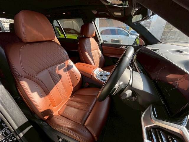 BMW X7 2023 Image 31