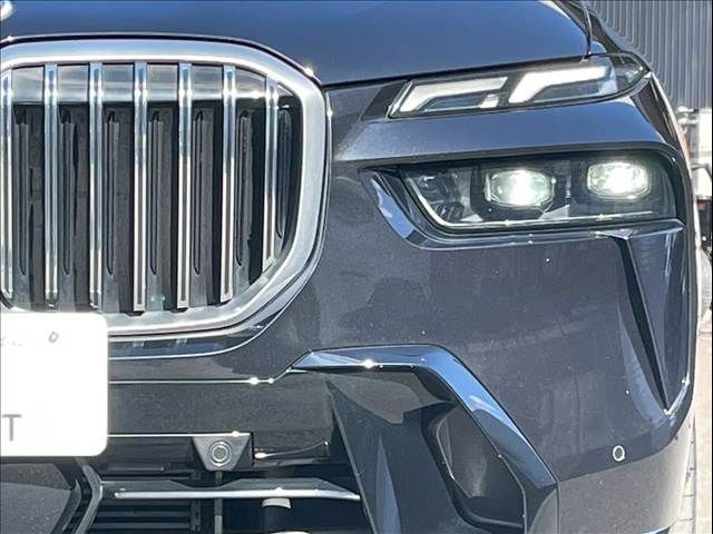 BMW X7 2023 Image 31
