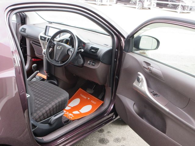 TOYOTA IQ 2008 Image 31