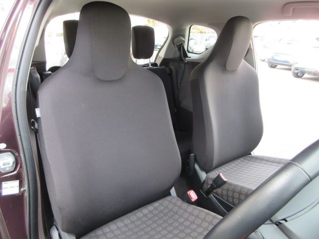 TOYOTA IQ 2008 Image 31