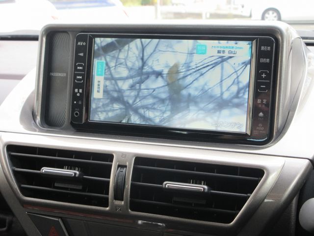 TOYOTA IQ 2008 Image 31