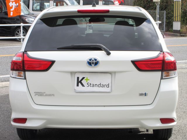 TOYOTA COROLLA FIELDER HYBR 2015 Image 31