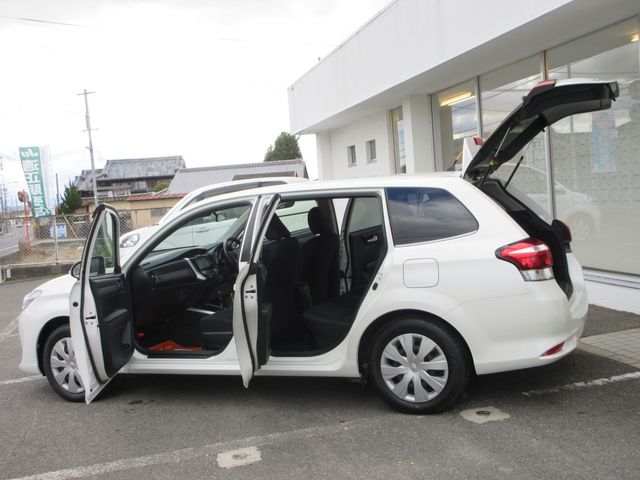 TOYOTA COROLLA FIELDER HYBR 2015 Image 31